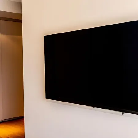 Core City- Luxury Brands Street Apartment Luxembourg