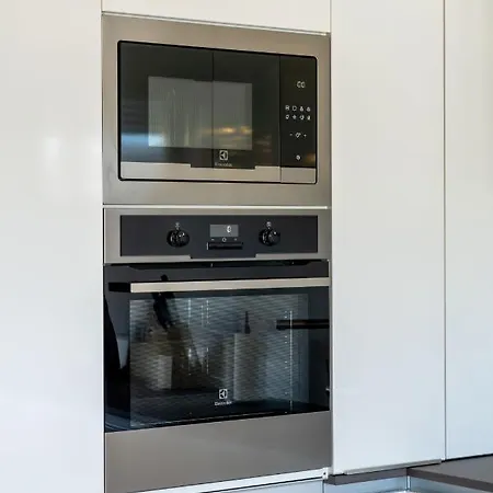 Core City- Luxury Brands Street Luksemburg